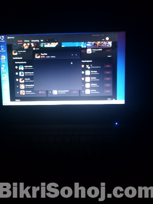 Laptop